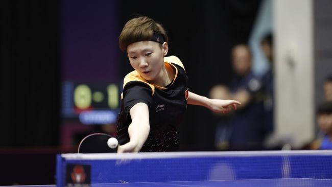 球直挂球门 球直挂球门