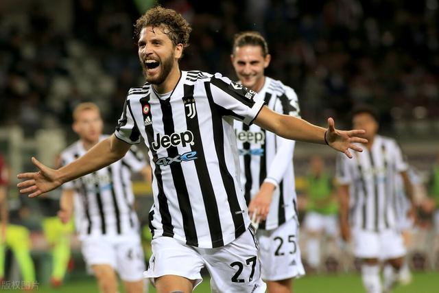 足球孕育而 足球孕育而