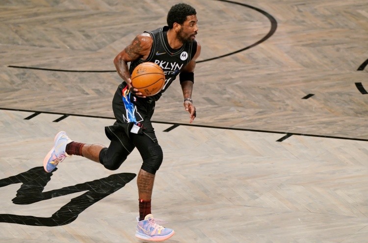 随着双方首 随着双方首