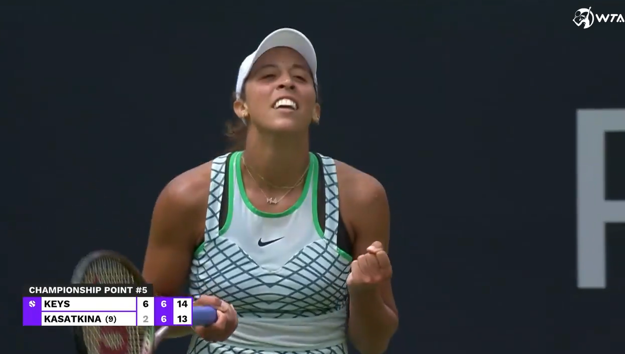 键比赛中的 键比赛中的