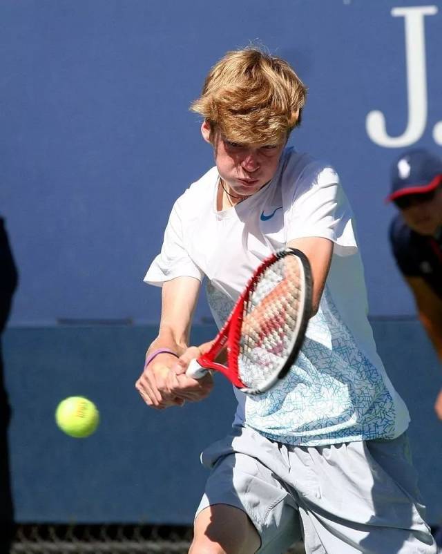 国际篮联名 国际篮联名